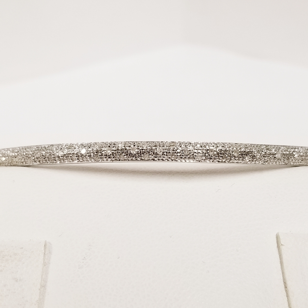 14k White Gold Diamond Accented Bangle Bracelet